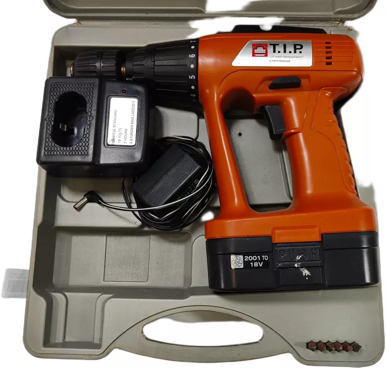 wkretarka-zasilanie-akumulatorowe-tip-d-74915-walizka-wkretarka-kod-producenta-5902445568211
