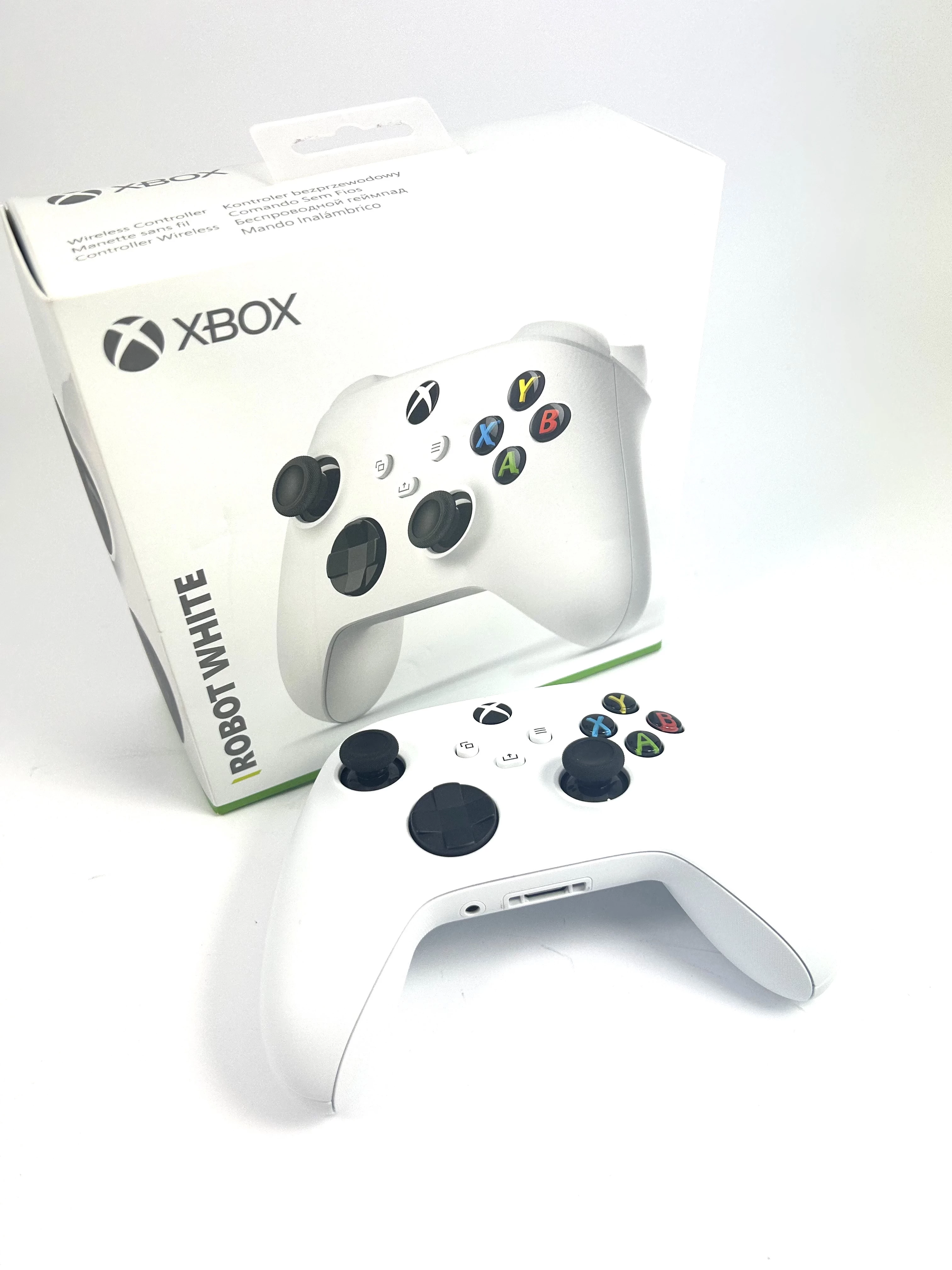 pad-xbox-series-ms-rynek-25-wrzesnia