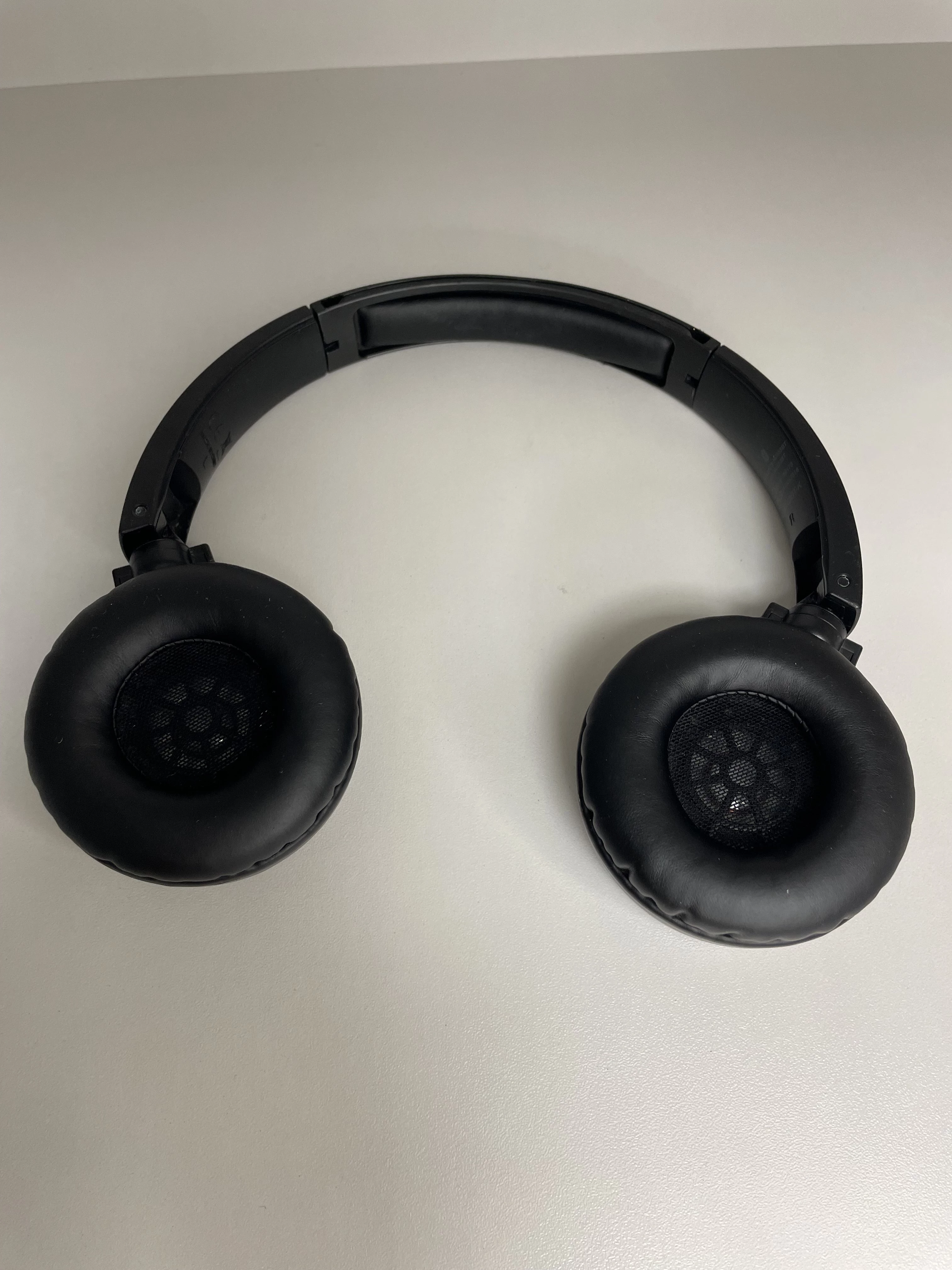 sluchawki-pioneer-se-mj553bt-k-nauszne-bezprzewodowe-kolor-dominujacy-129357-3