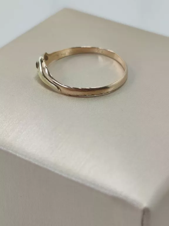 zloty-pierscionek-syntetyczny-granat-p585w125r16-kamien-17088-524288