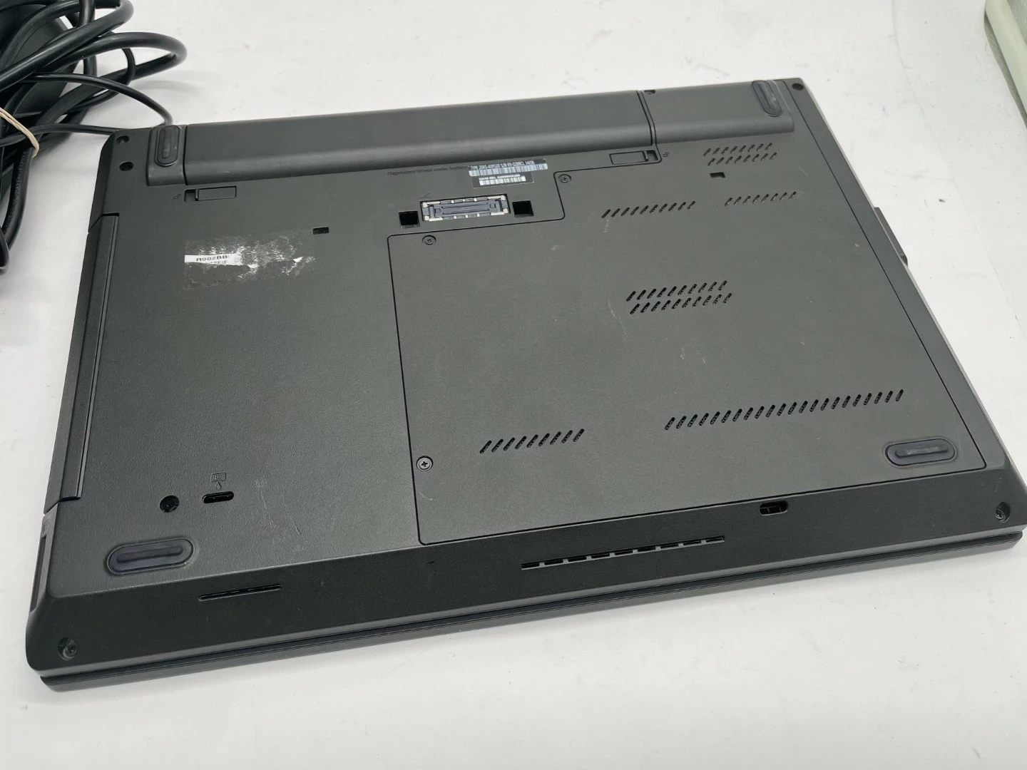 laptop-lenovo-thinkpad-l440-i3-120gb-4gb-ram-zasilacz-stan-11323-2