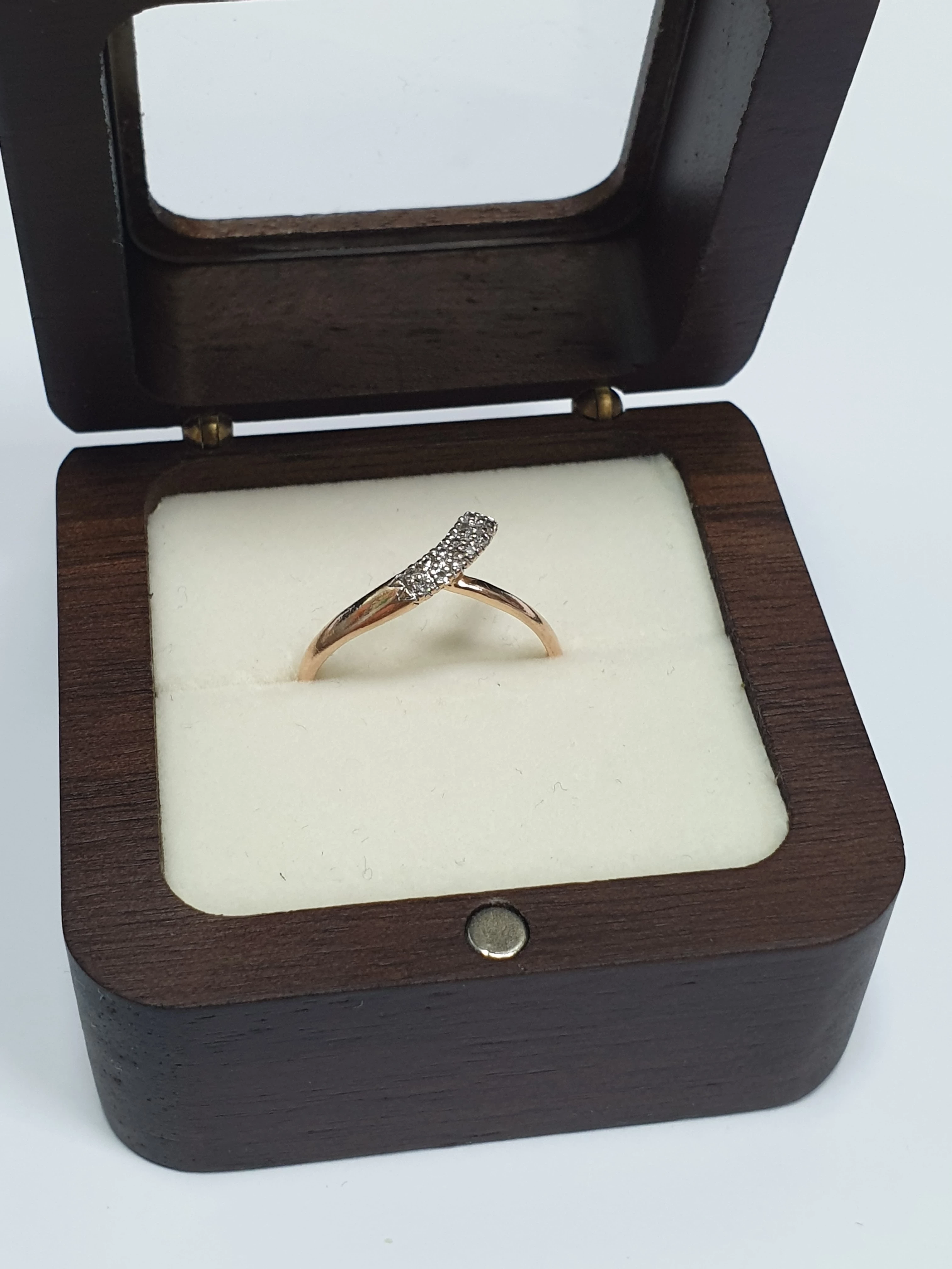 zloty-pierscionek-118g-585-r16-stan-11323-2