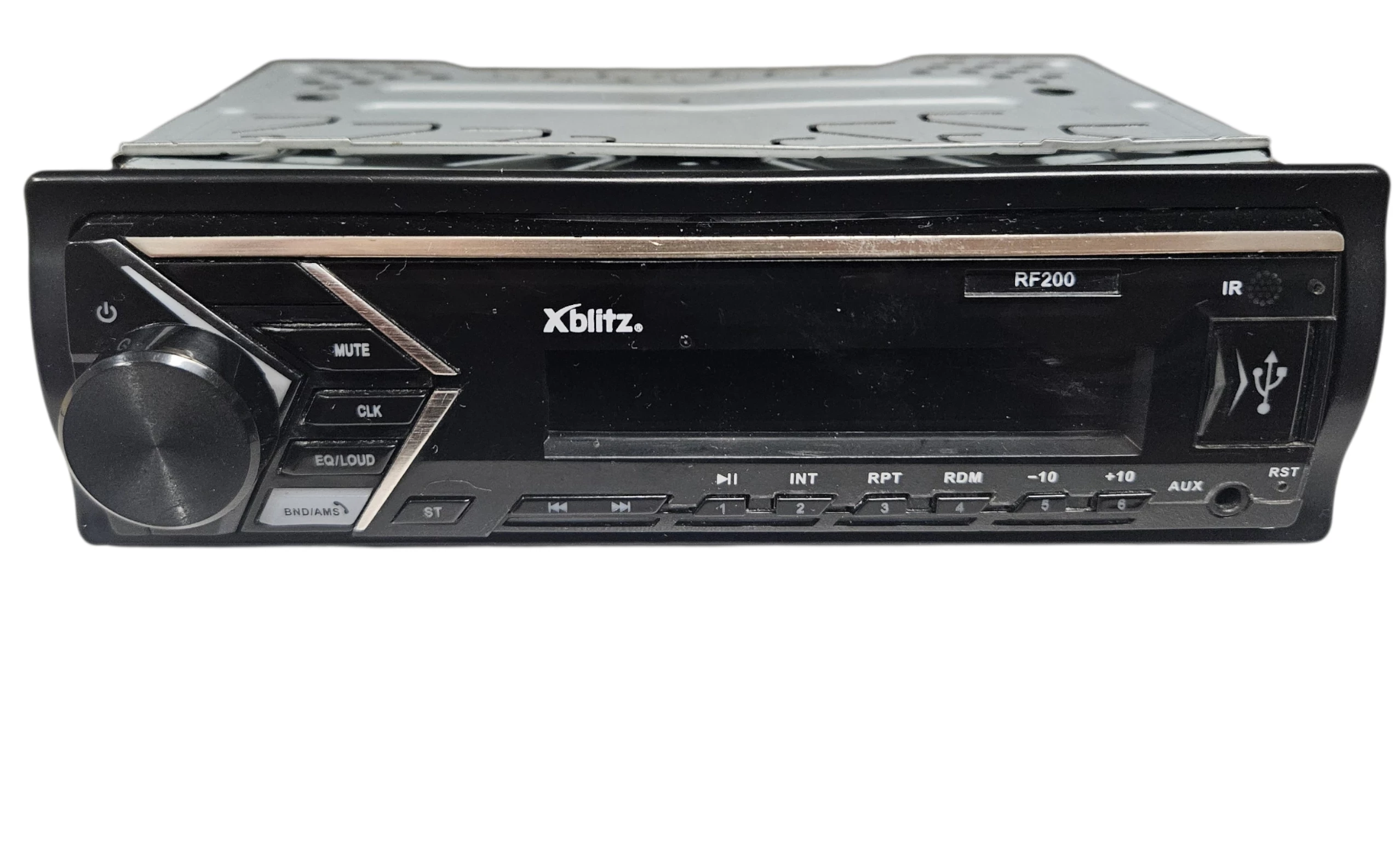 radio-samochodowe-xblitz-rf200-plac-wolnosci-3-tuchola