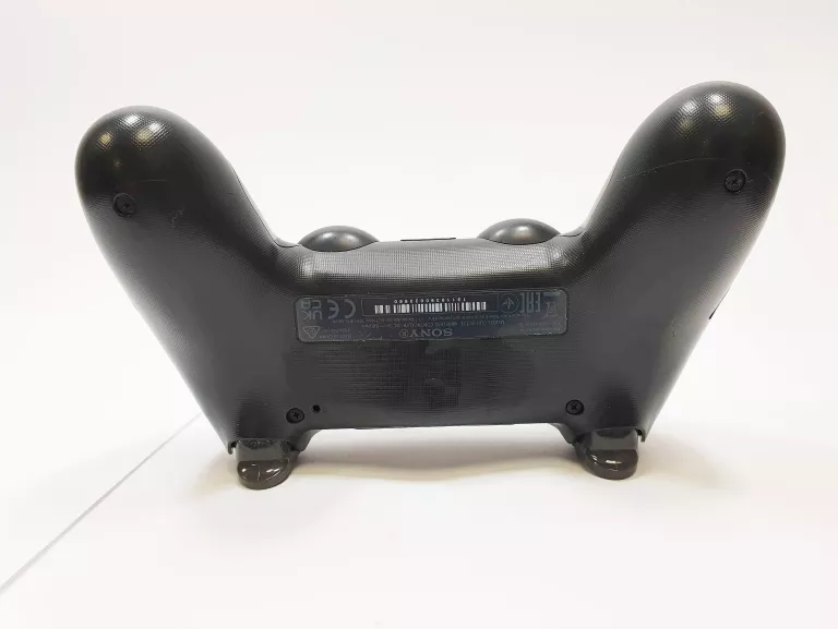 pad-sony-do-ps4-sposob-podlaczenia-210654-2