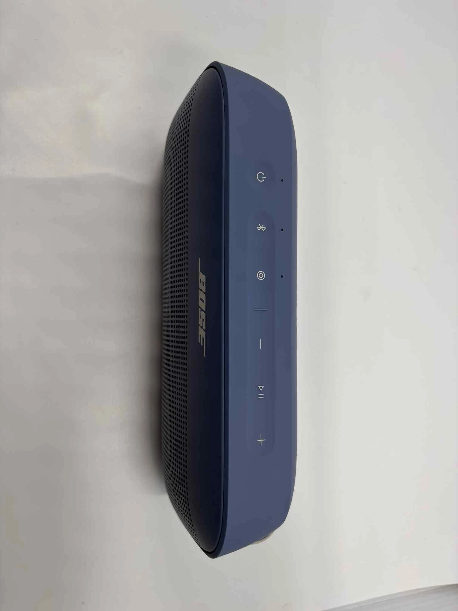 glosnik-bose-soundlink-flex-2nd-gen-funkcje-221089-4