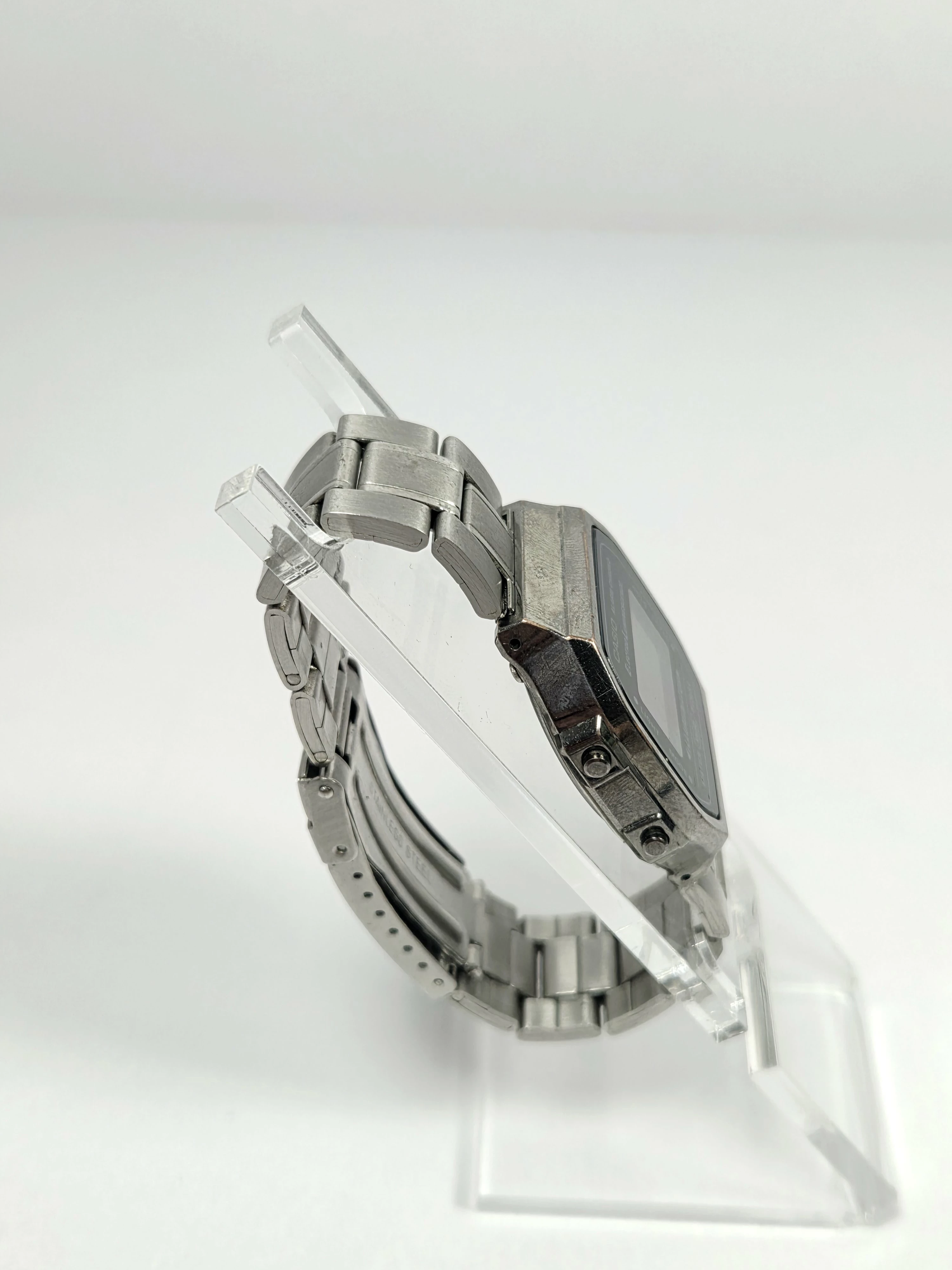 zegarek-casio-a168we-mechanizm-18738-1