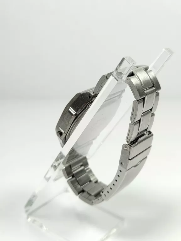 zegarek-casio-a168we-funkcje-220-1