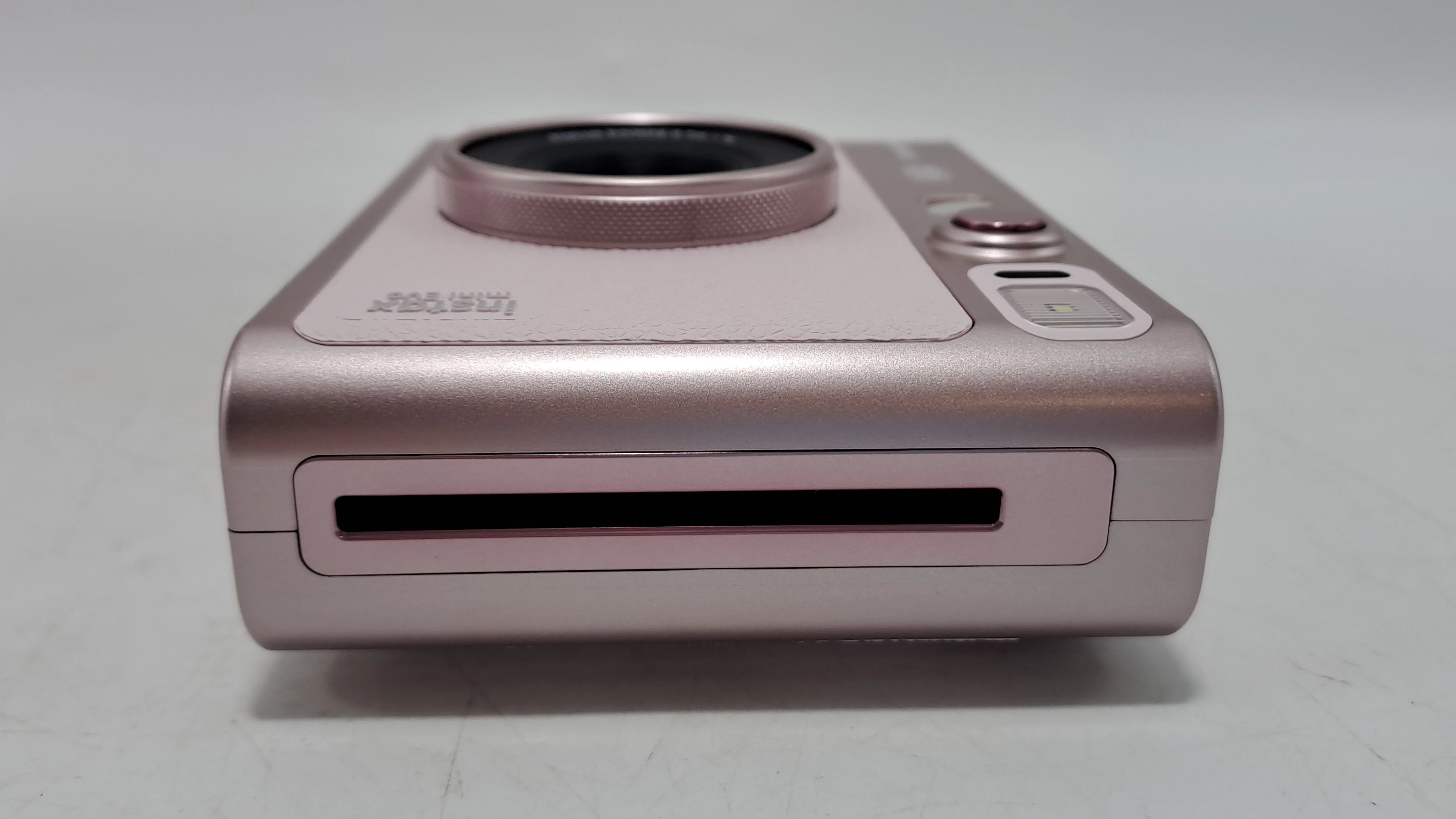 aparat-natychmiastowy-fujifilm-instax-mini-evo-rozowy-funkcje-234313-2