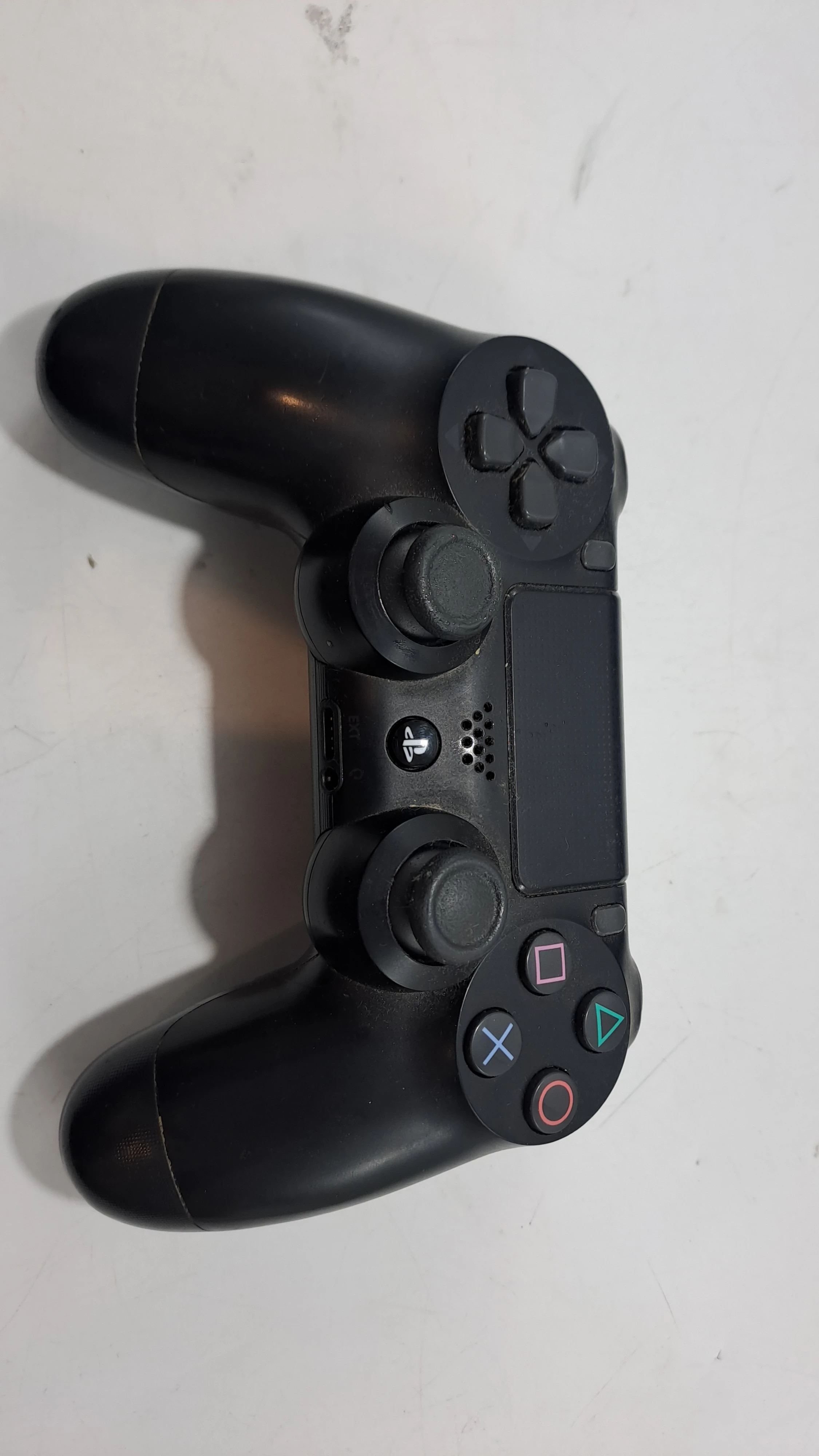 konsola-playstation-ps4-pro-1tb-kod-producenta-cuh-7016