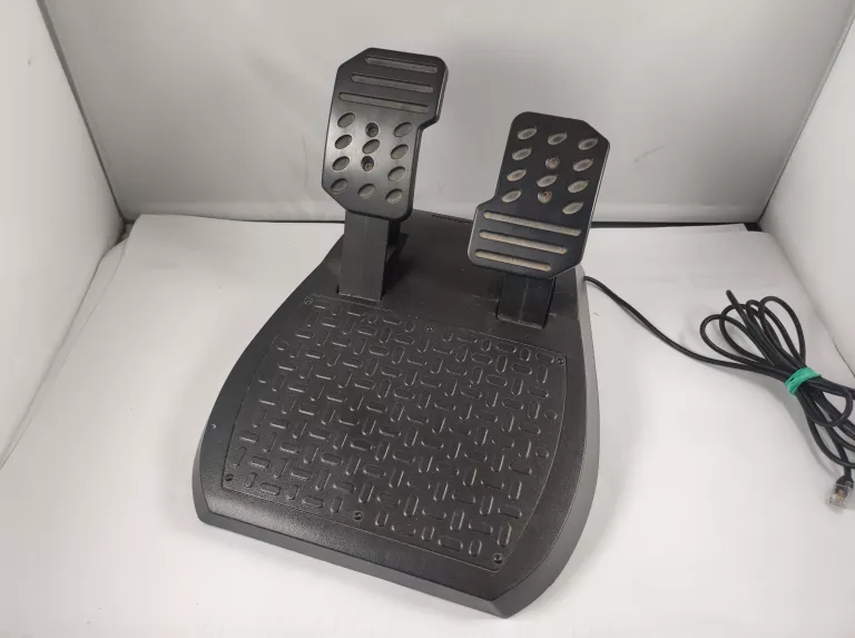 kierownica-do-xobox-thrustmaster-tmx-force-feedback-pedaly-lacznosc-234281-380645
