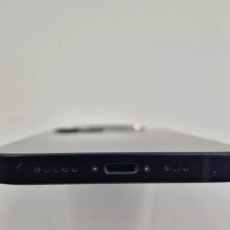 telefon-iphone-12-bez-sim-locka-64gb-kondycja-100-przekatna-ekranu-610
