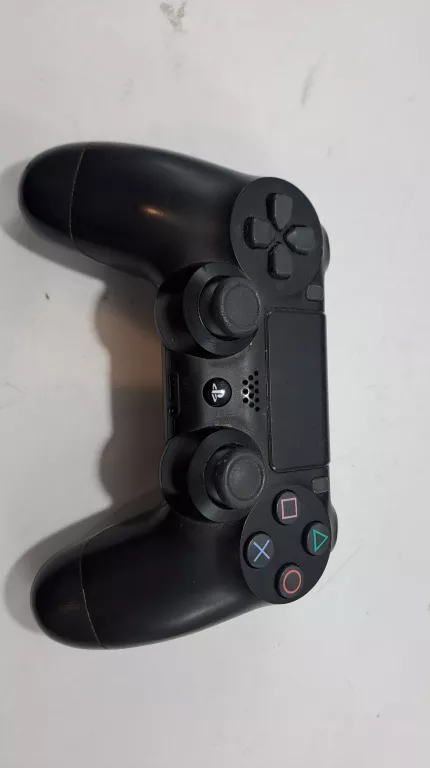 konsola-playstation-ps4-pro-1tb-kod-producenta-cuh-7016