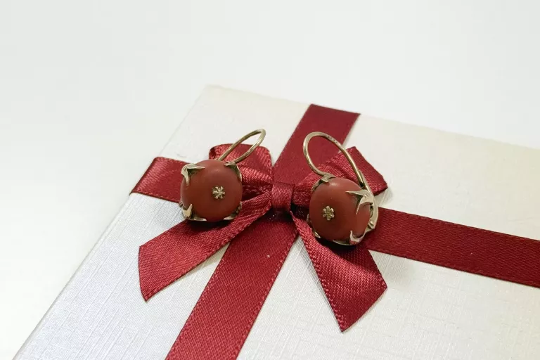 wyrob-jubilerski-uzywany-kolczyki-z-koralem-585947g-krupowki-75-zakopane