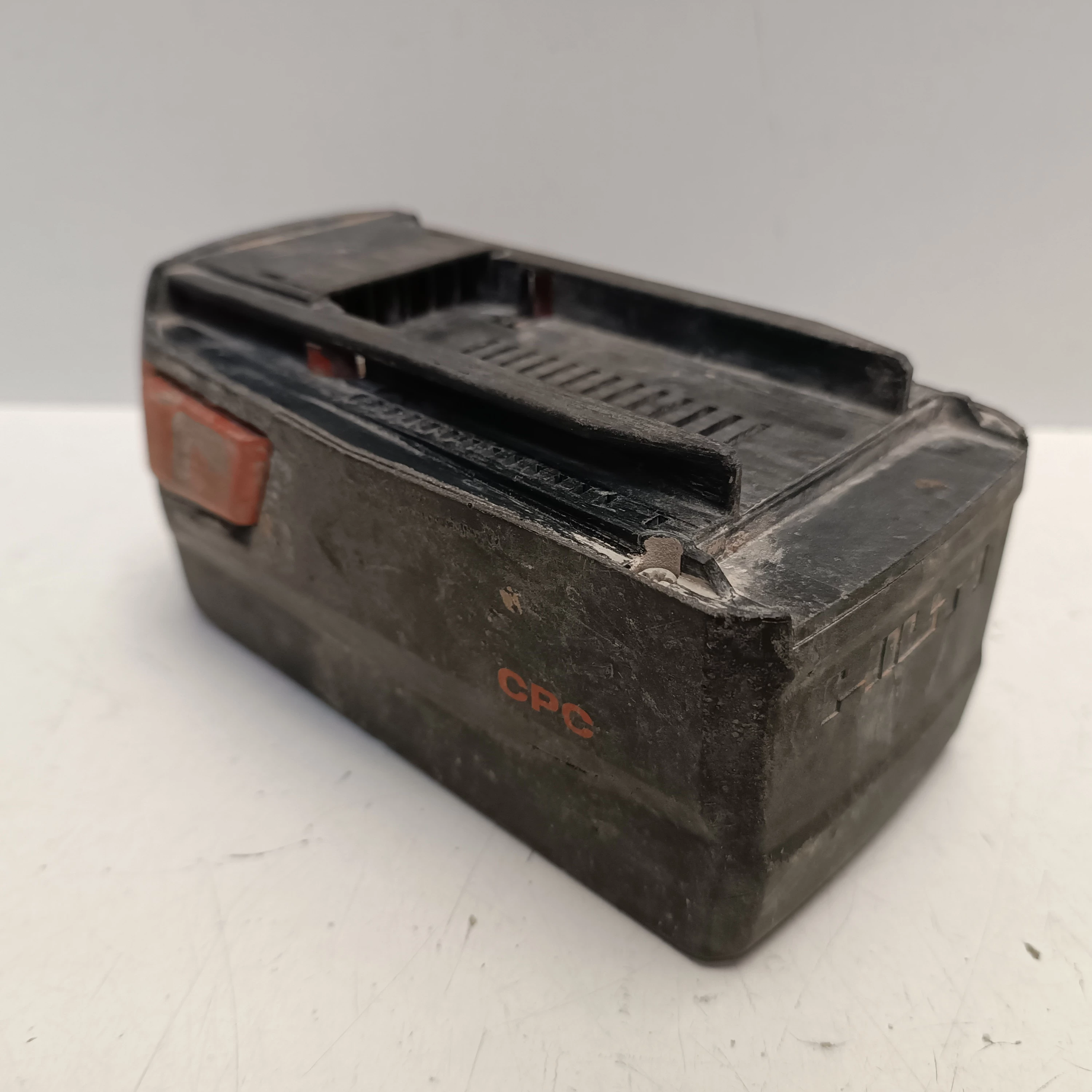 bateria-hilti-b-3652-li-ion-01-napiecie-v-128551-729936