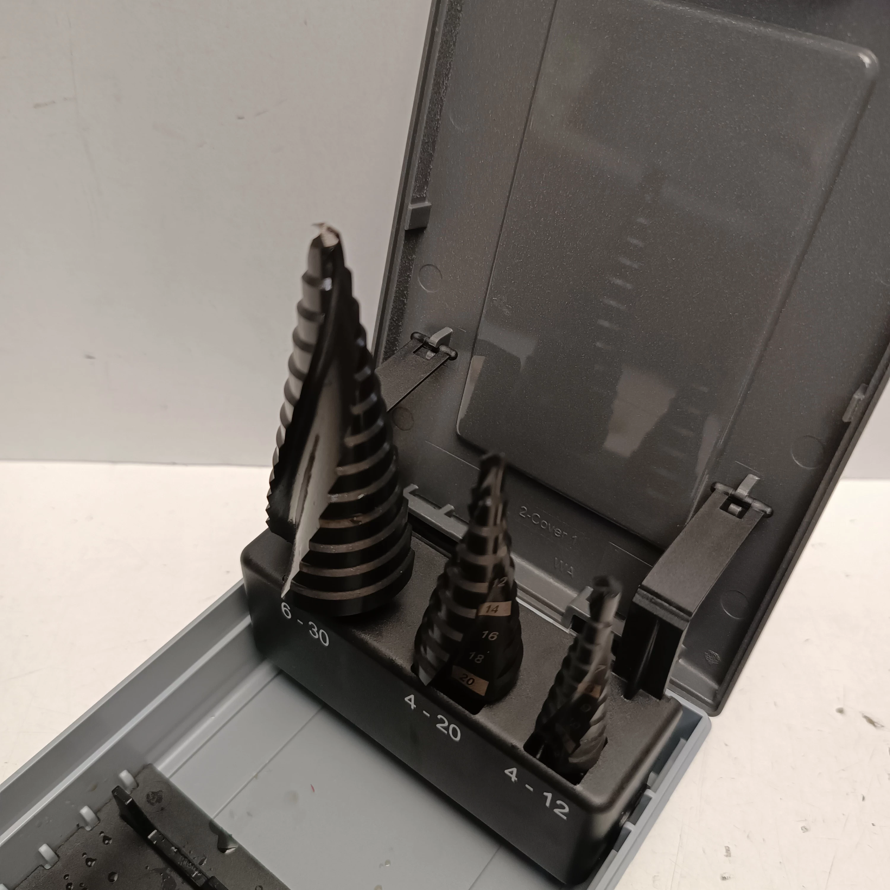 zestaw-wiertel-wielostopniowych-spiralnych-hss-m2-marka-248811-1080930