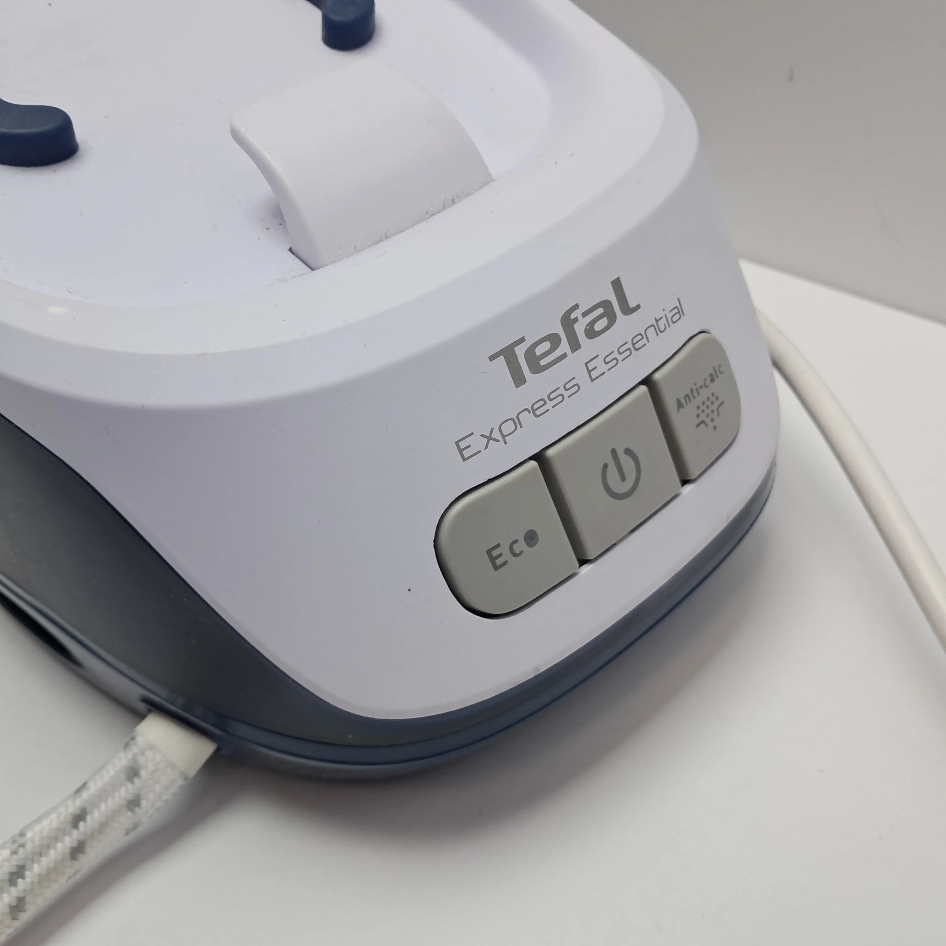 zelazko-tefal-express-essential-kolor-dominujacy-129357-10