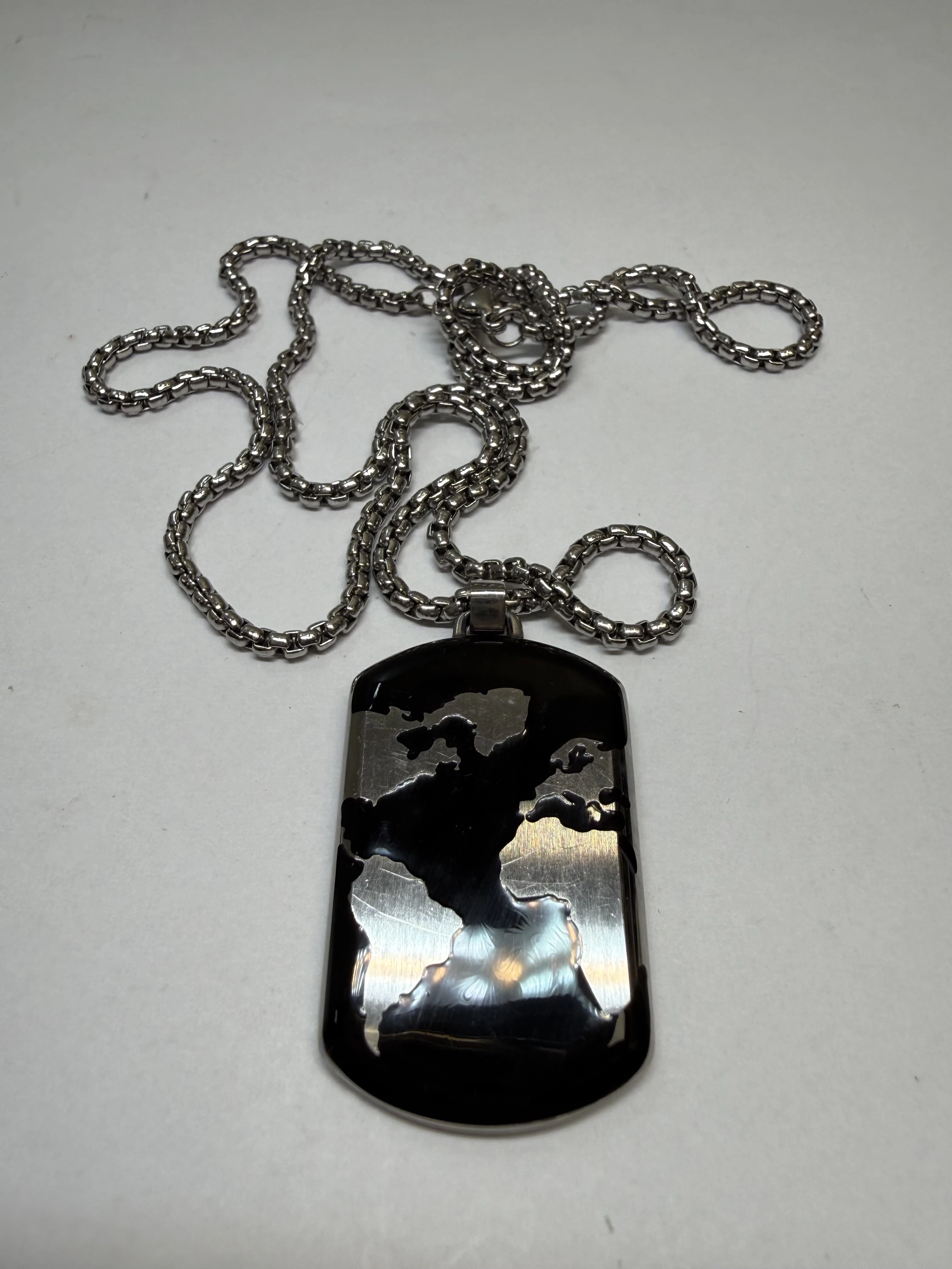 naszyjnik-niesmiertelnik-aztorin-osiedle-centrum-d1-krakow