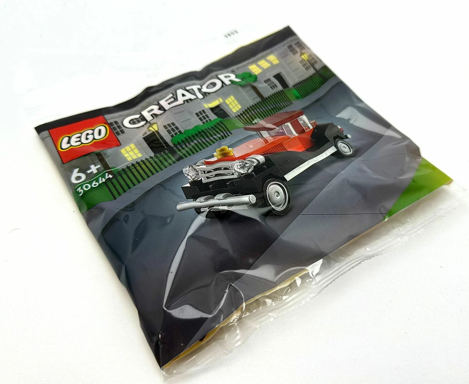 lego-creator-30644-zabytkowy-samochod-sw-katarzyny-4-torun