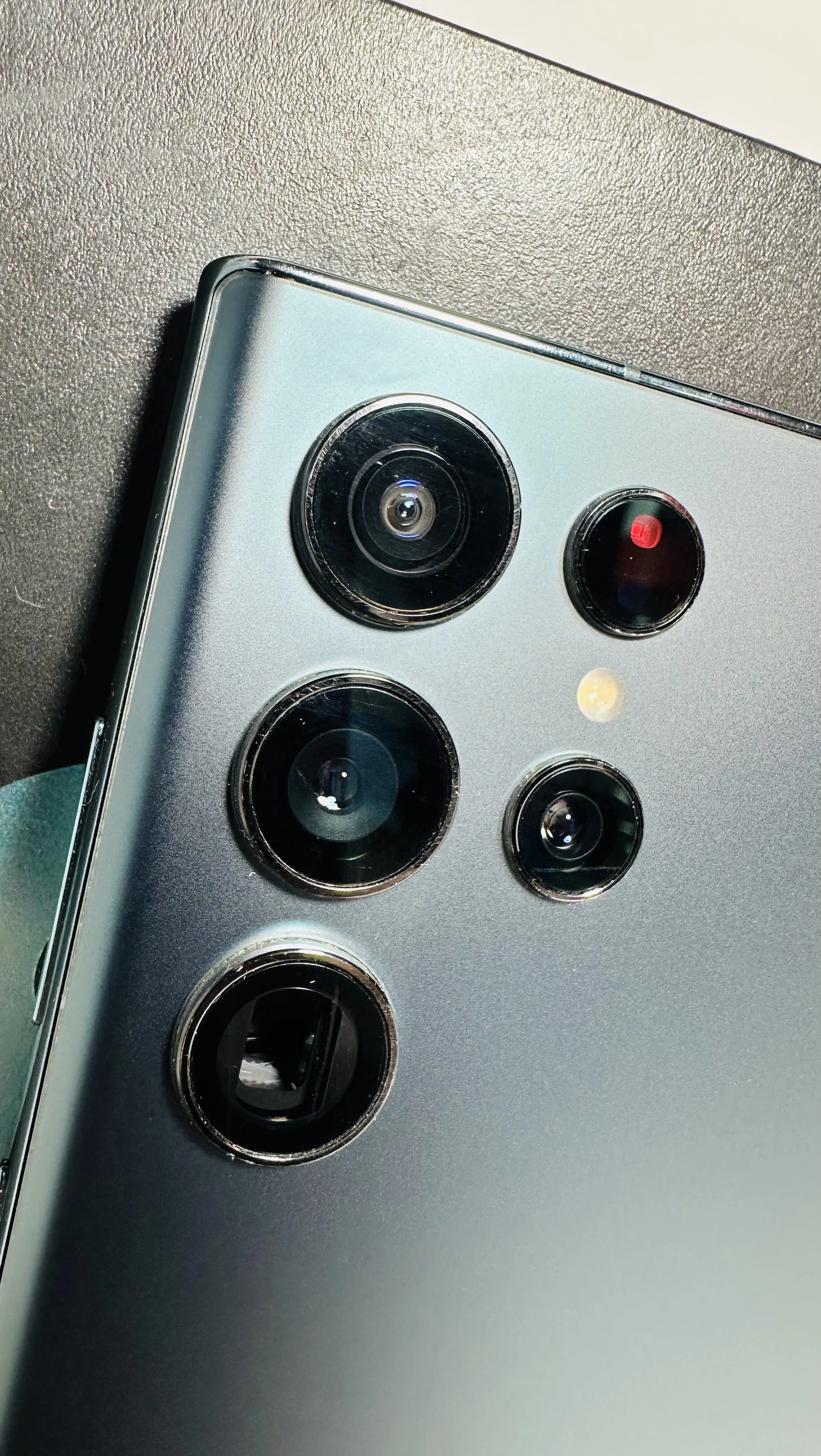 telefon-samsung-galaxy-s22-ultra-8128gb-zielony-warto-okazja-stan-11323-2