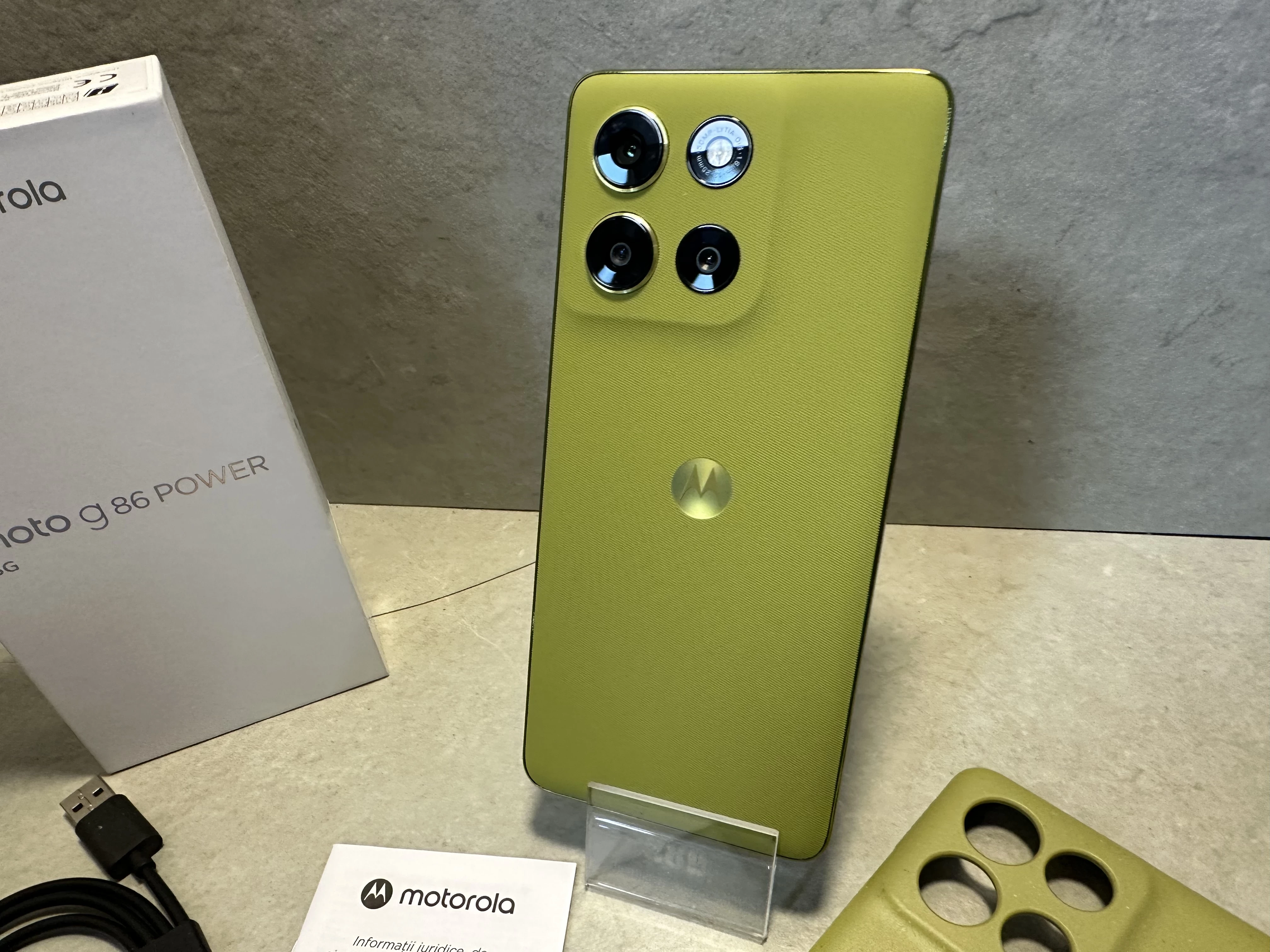 telefon-smartfon-motorola-moto-g86-5g-12256gb-ean-gtin-840493600116