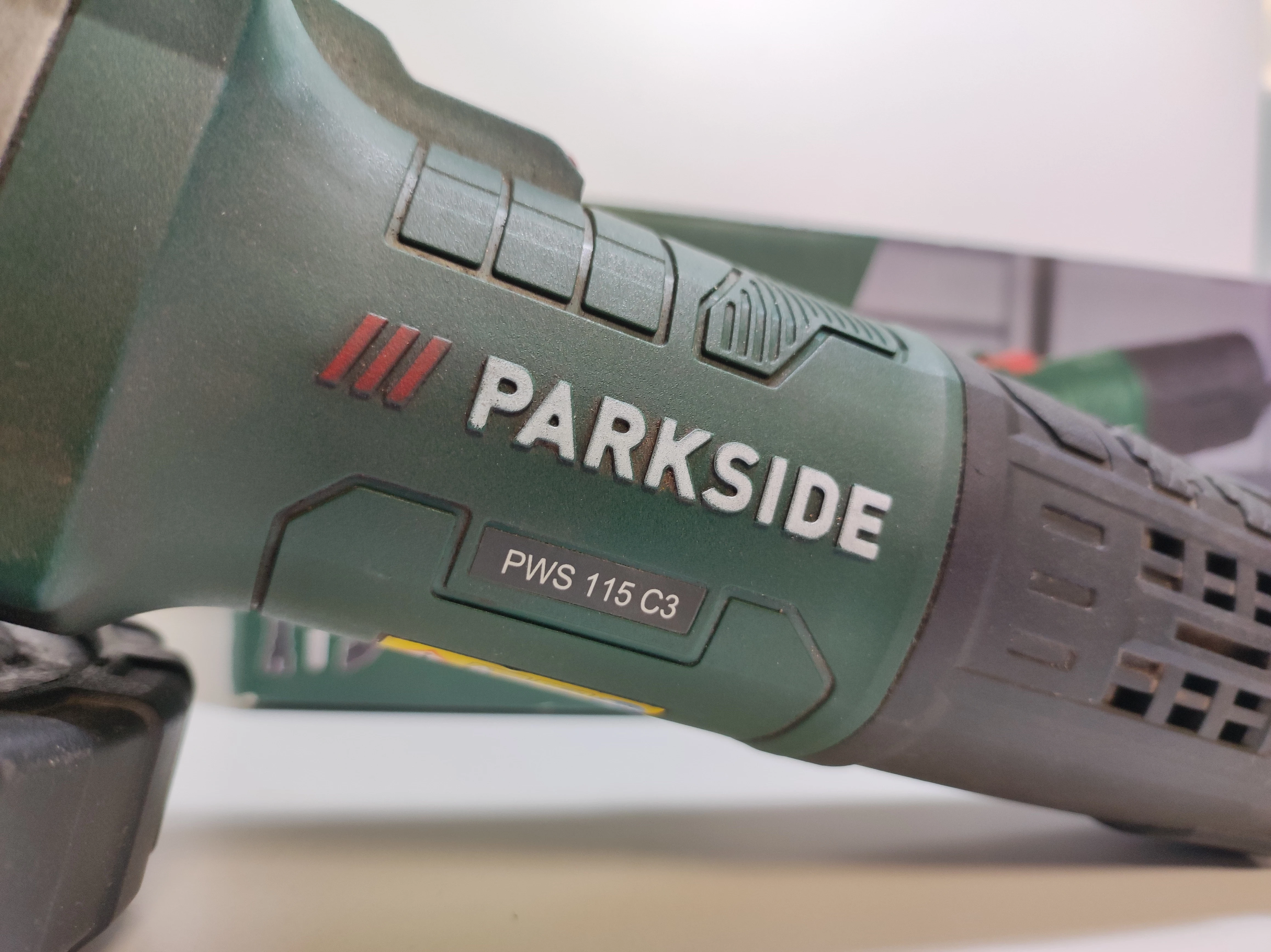 szlifierka-parkside-pws-115-c3-750w-okazja-stan-11323-2