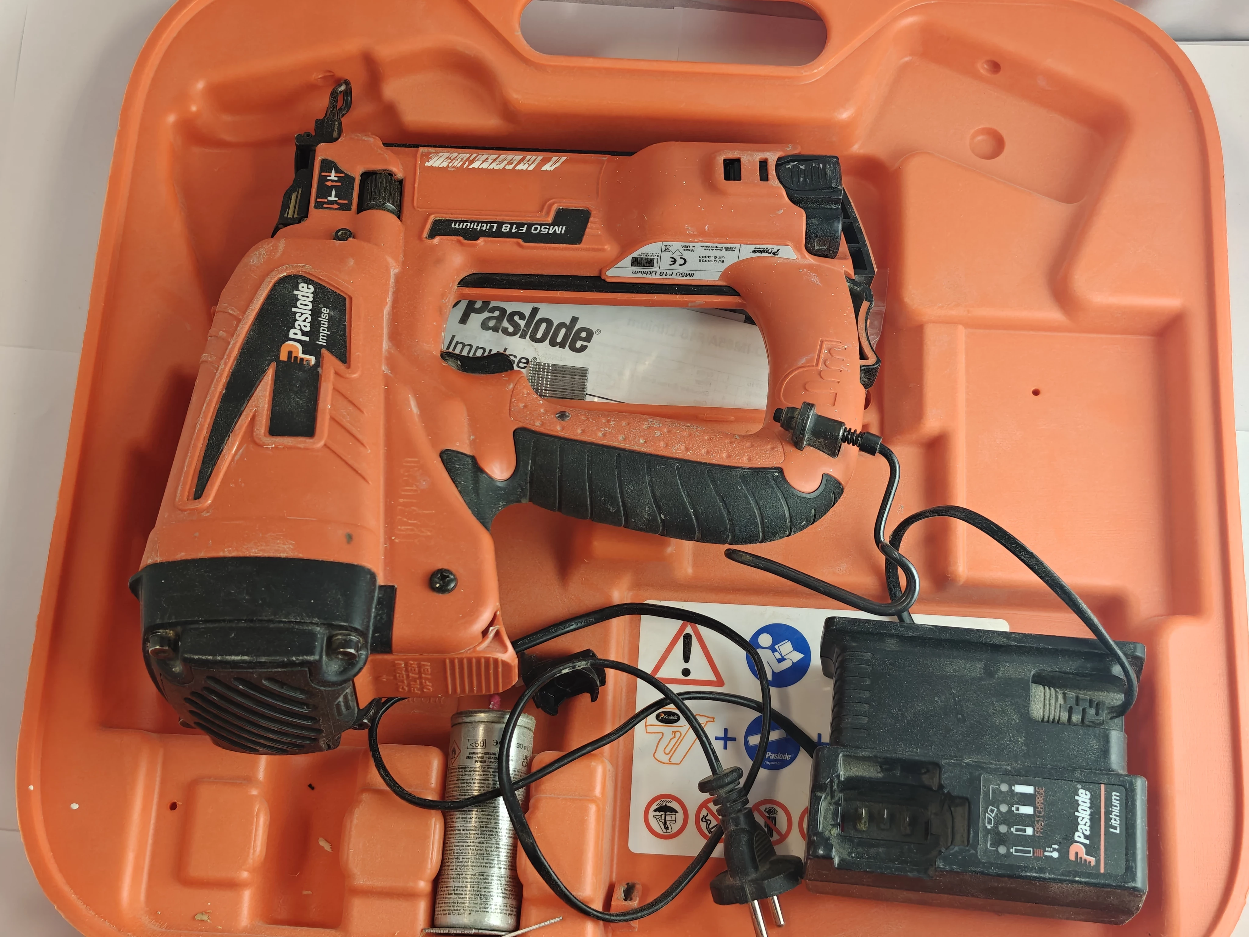 gwizdziarka-paslode-im50-f18-al-niepodleglosci-63u-monki