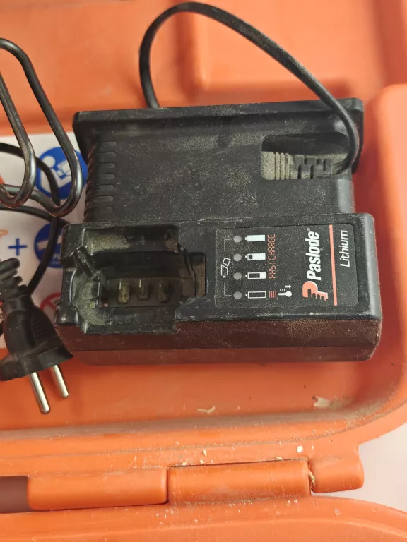 gwizdziarka-paslode-im50-f18-zasilanie-209202-1769478