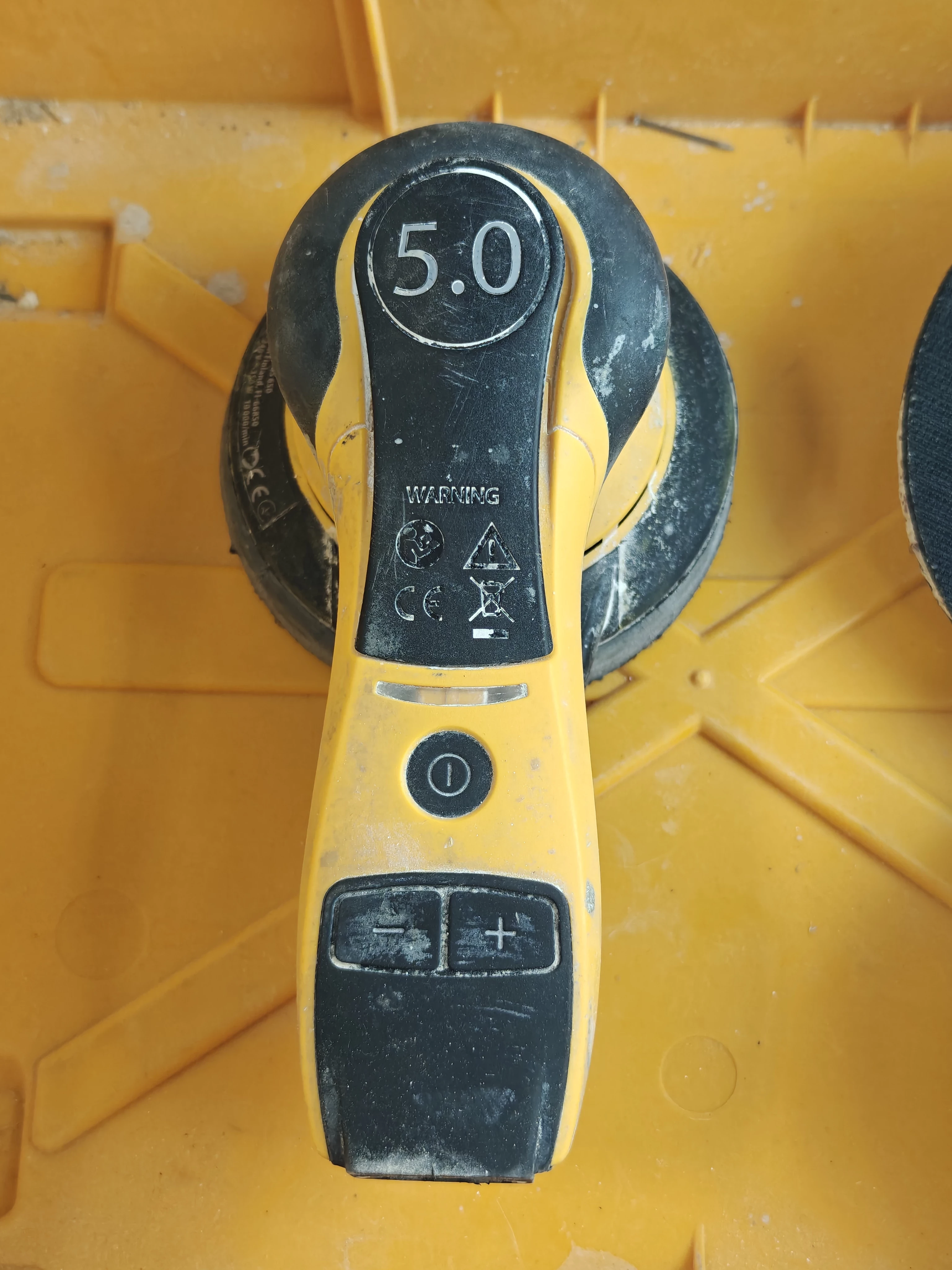 szlifierka-mimosrodowa-mirka-deros-650-stan-11323-2