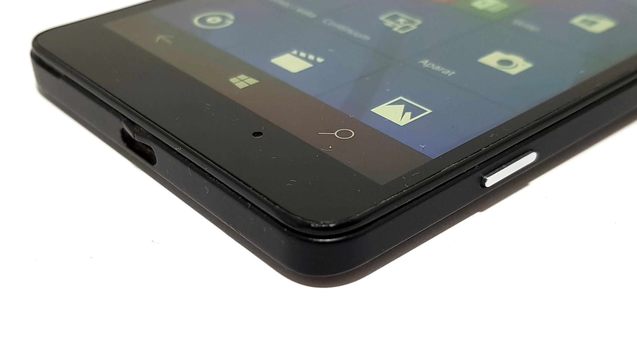 telefon-nokia-lumia-950-dual-sim-rm-1118-stan-bdb-przekatna-ekranu-52