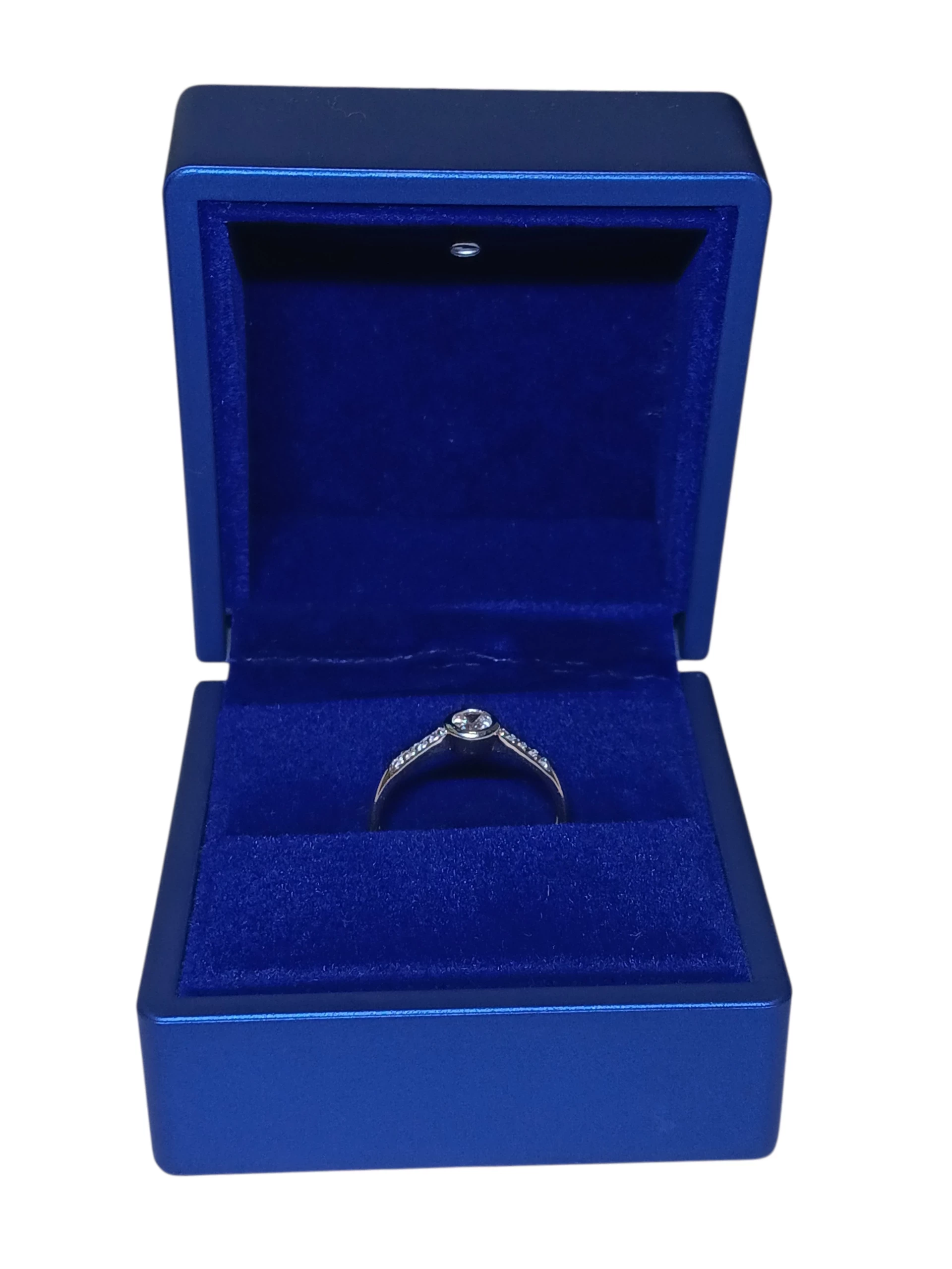 zloty-pierscionek-z-cyrkoniami-224g-pr585-14k-r17-stan-11323-2