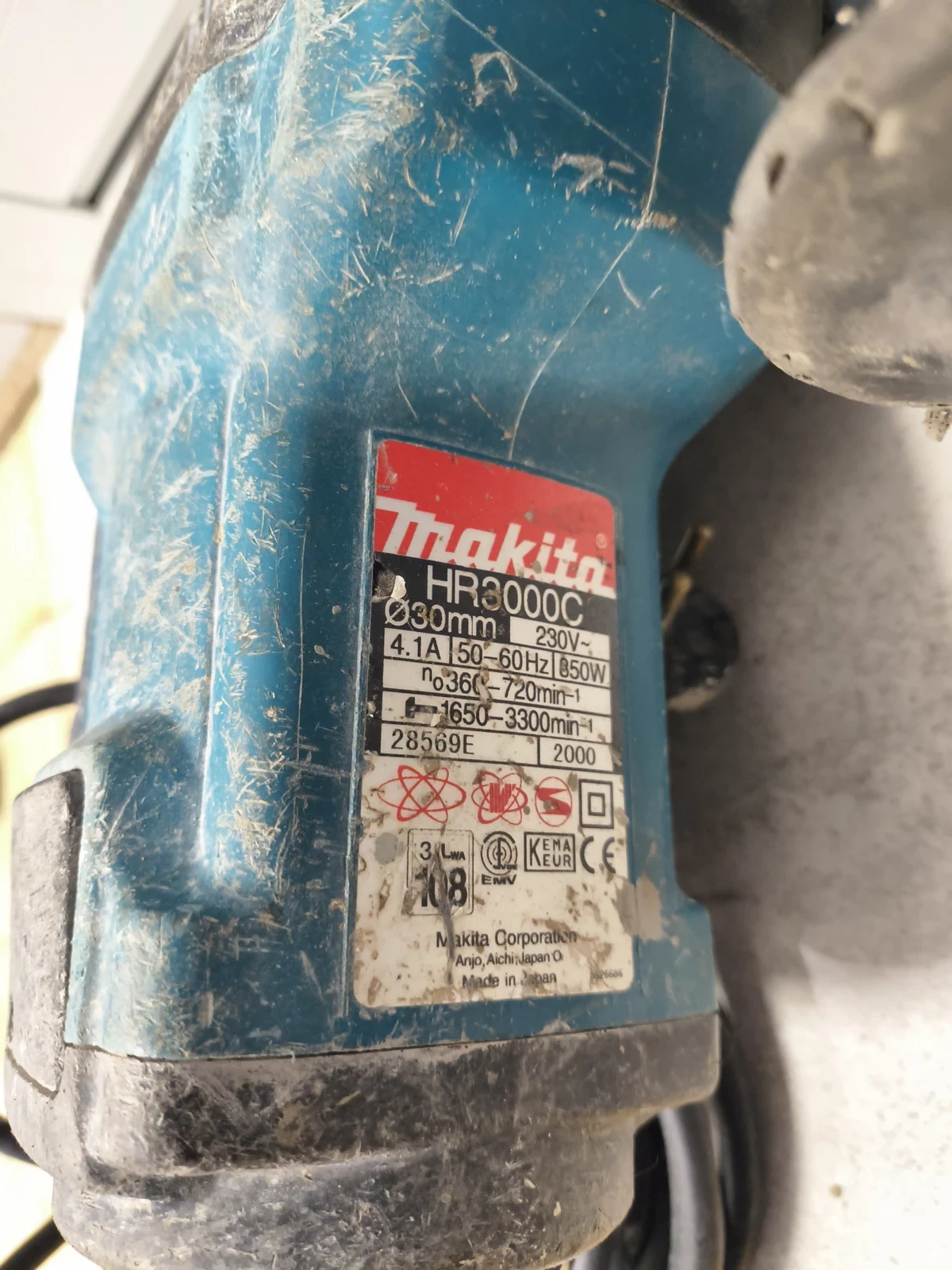 mlot-udarowy-makita-hr3000c-marka-248811-950929