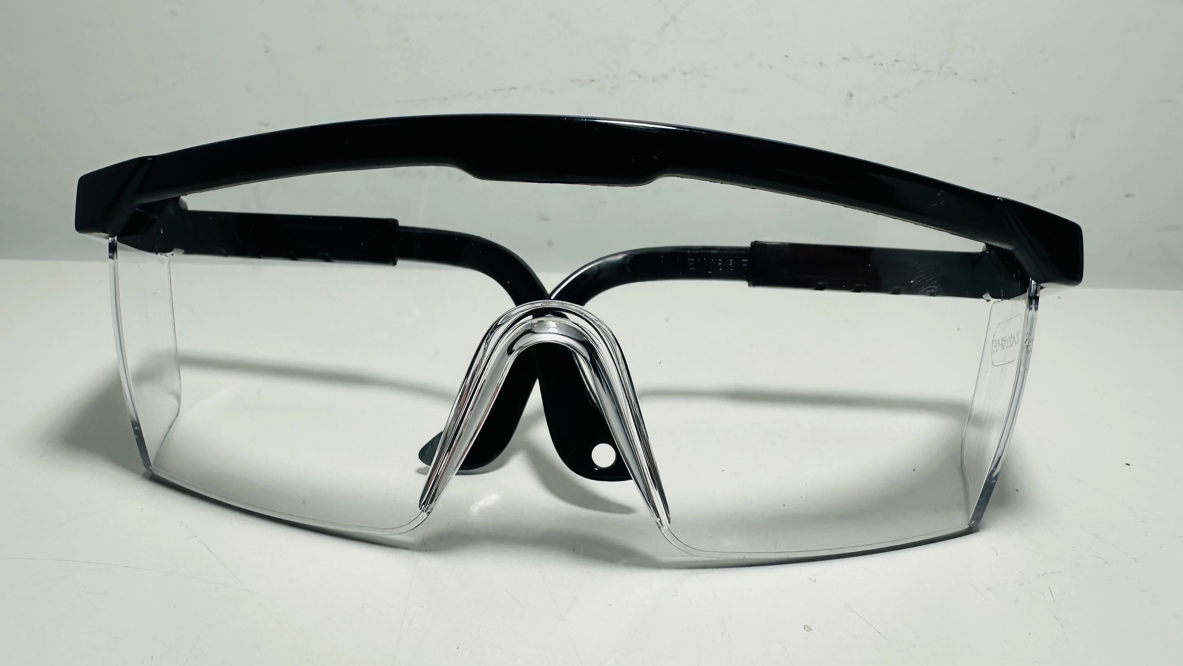 okulary-ochronne-przeciwodpryskowe-robocze-bezbarwne-klasa-f-regulowane-bh-ean-gtin-5902973651768