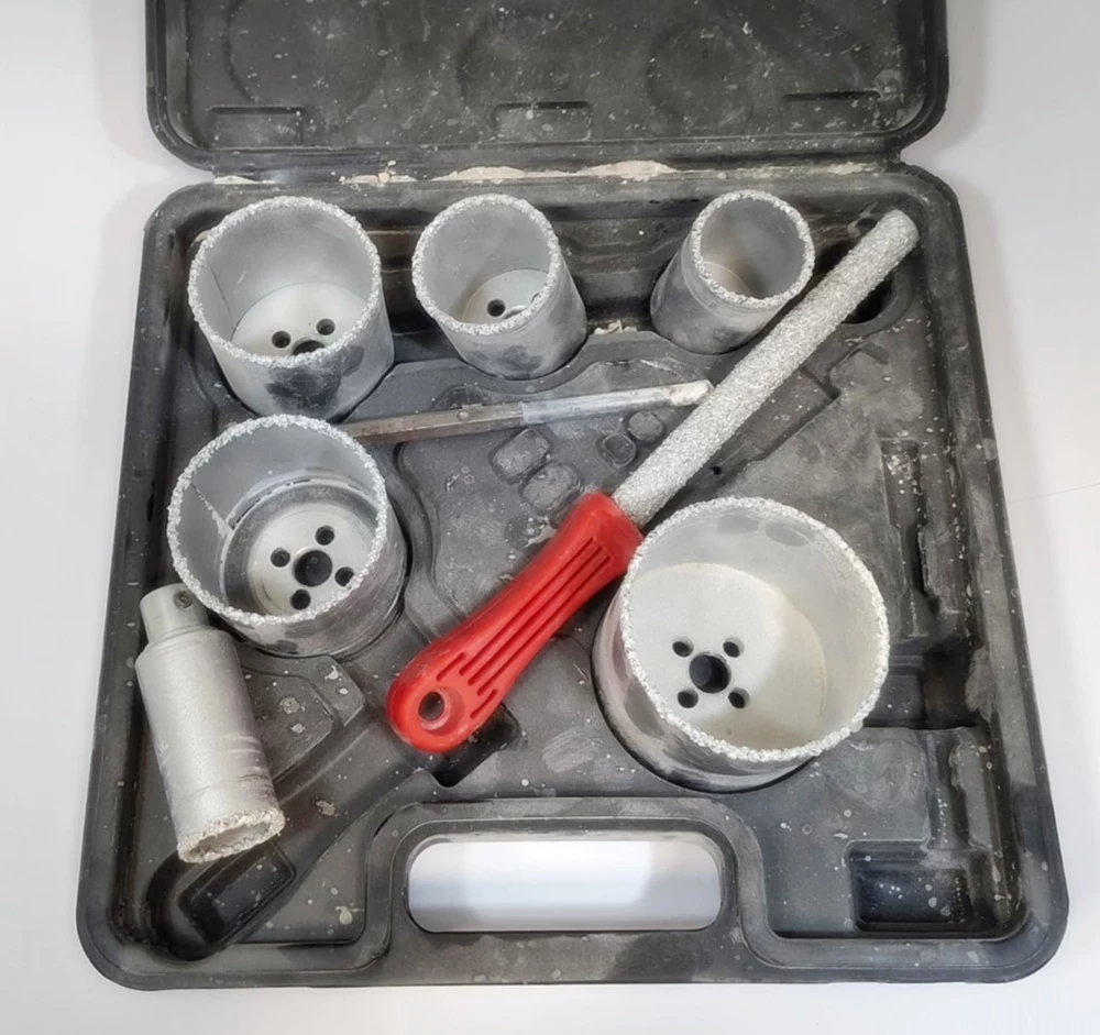 otwornice-w-walizce-warszawska-12-wieruszow-ev