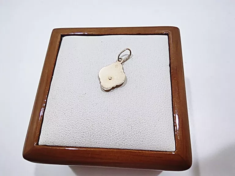 wyrob-jubilerski-uzywany-zawieszka-585-stan-11323-2