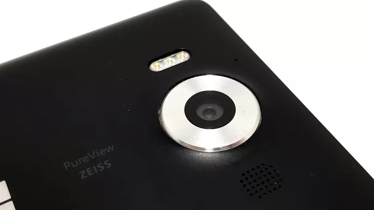 telefon-nokia-lumia-950-dual-sim-rm-1118-stan-bdb-pamiec-ram-202865-214125