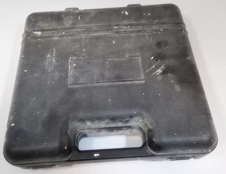 otwornice-w-walizce-marka-248811-958954