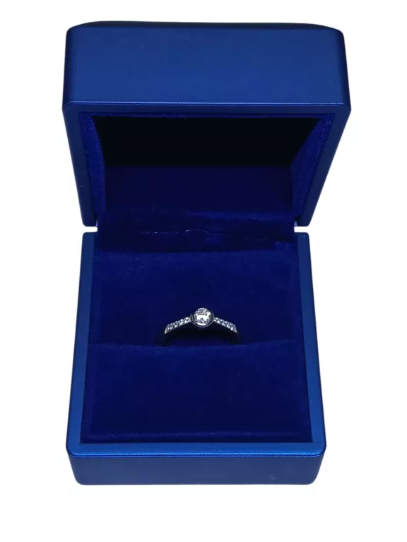 zloty-pierscionek-z-cyrkoniami-224g-pr585-14k-r17-gliwicka-125-katowice