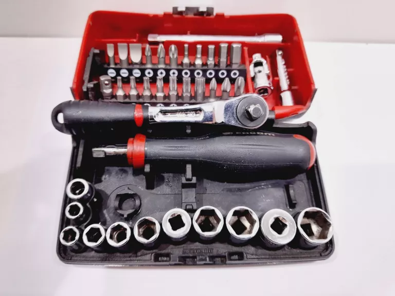 zestaw-nasadek-14-bitow-z-grzechotka-facom-kod-producenta-rlnano1