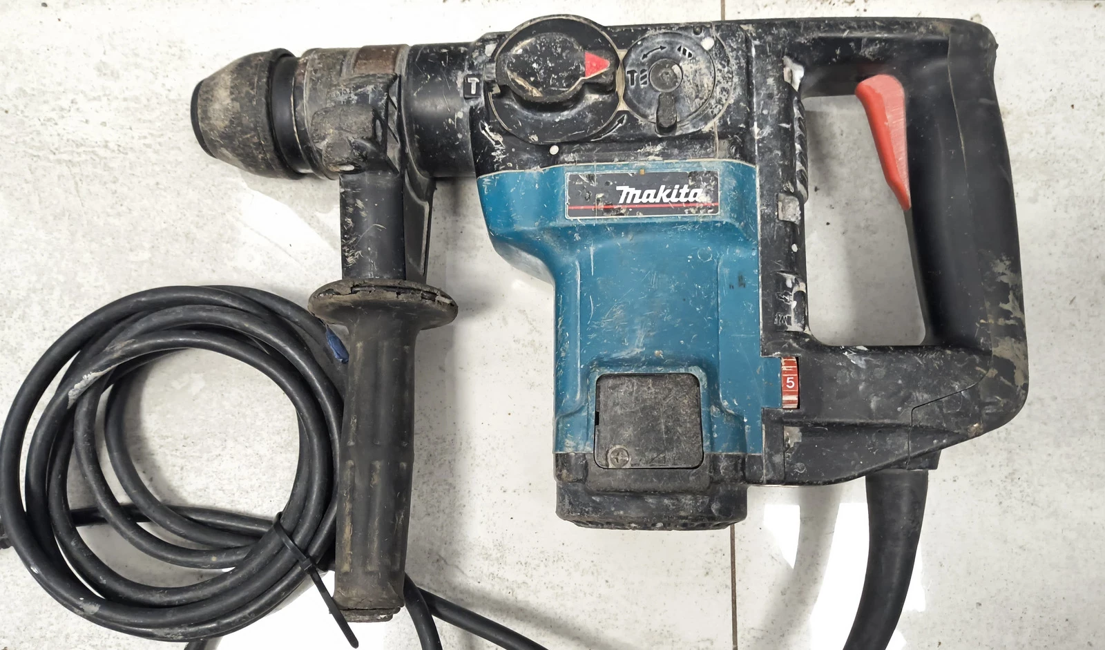 mlot-udarowy-makita-hr3000c-zawadzkiego-121-szczecin