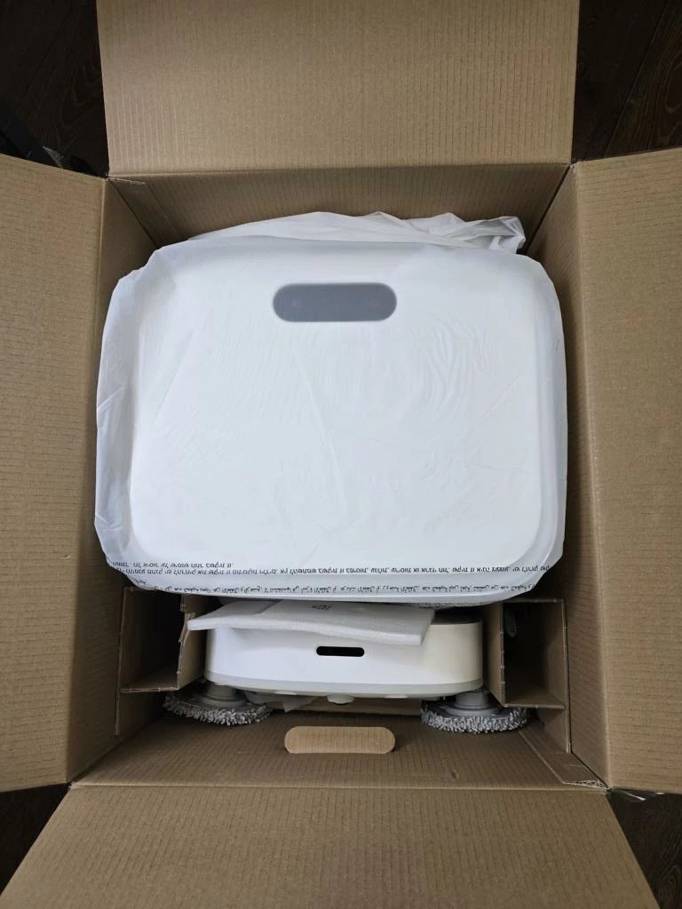 odnowiony-robot-sprzatajacy-mopujacy-dreame-bot-w10-komplet-ean-gtin-6973734681101