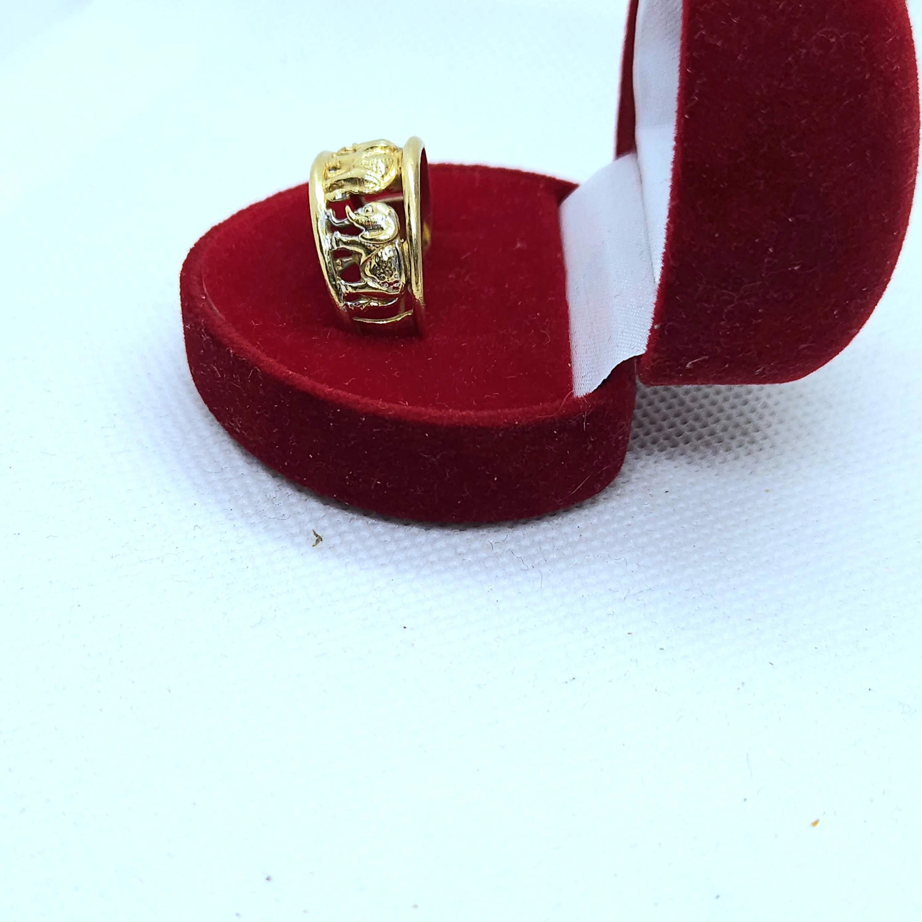 nietuzinkowy-zloty-pierscionek-r20-p585-457-g-stan-11323-2