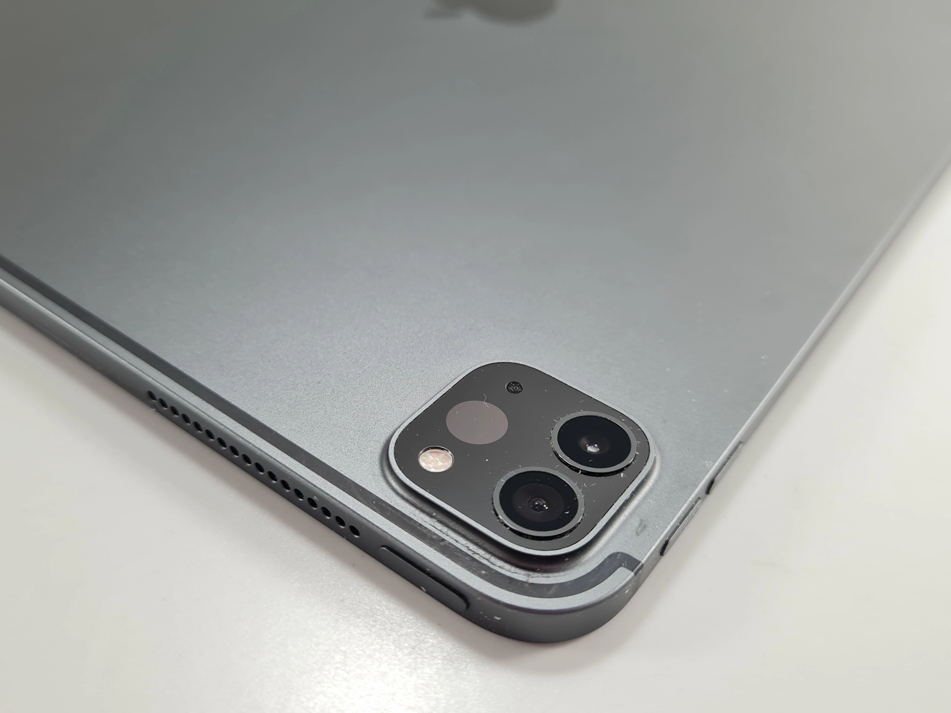 tablet-ipad-apple-pro-129-4gen-256gb-opis-transmisja-danych-217-512