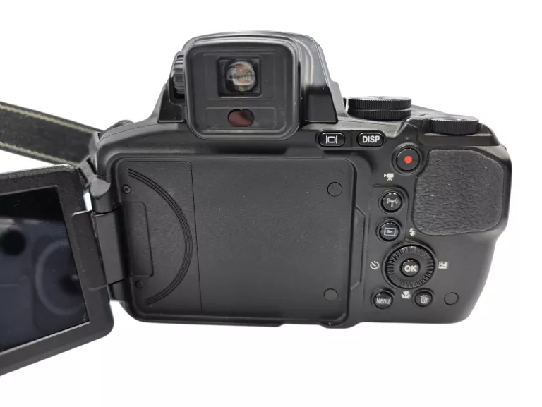 aparat-cyfrowy-nikon-coolpix-p900-ladowarka-jakosc-video-206962-228946