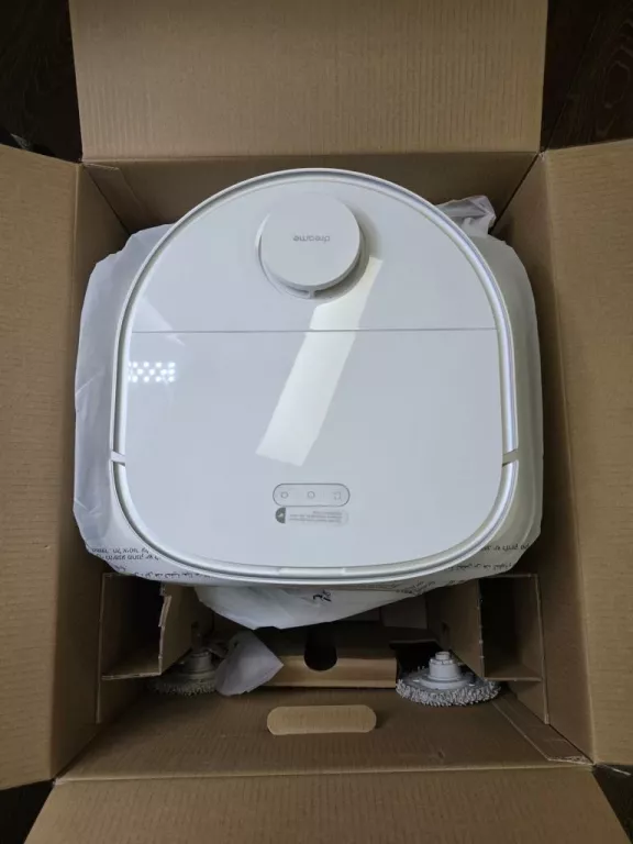 odnowiony-robot-sprzatajacy-mopujacy-dreame-bot-w10-komplet-stan-11323-2