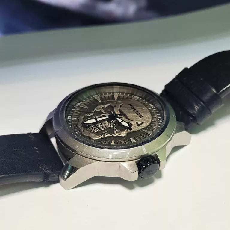 zegarek-meski-police-reaper-pl14385js-tarcza-z-motywem-czaszki-ksztalt-koperty-129223-2