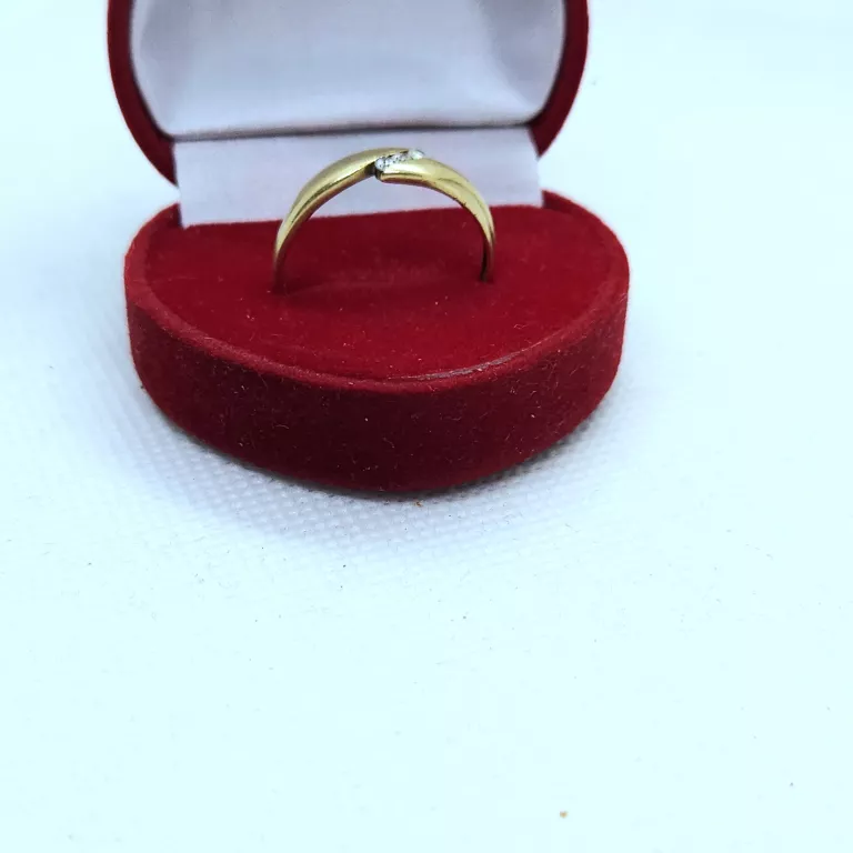 delikatny-zloty-pierscionek-p333-154-g-r22-ean-gtin-5906803487107