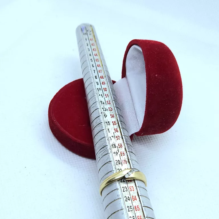 delikatny-zloty-pierscionek-p333-154-g-r22-rozmiarsrednica-wew-mm-372-22