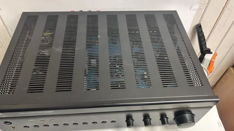 nad-c356bee-wzmacniacz-stereo-liczba-kanalow-4