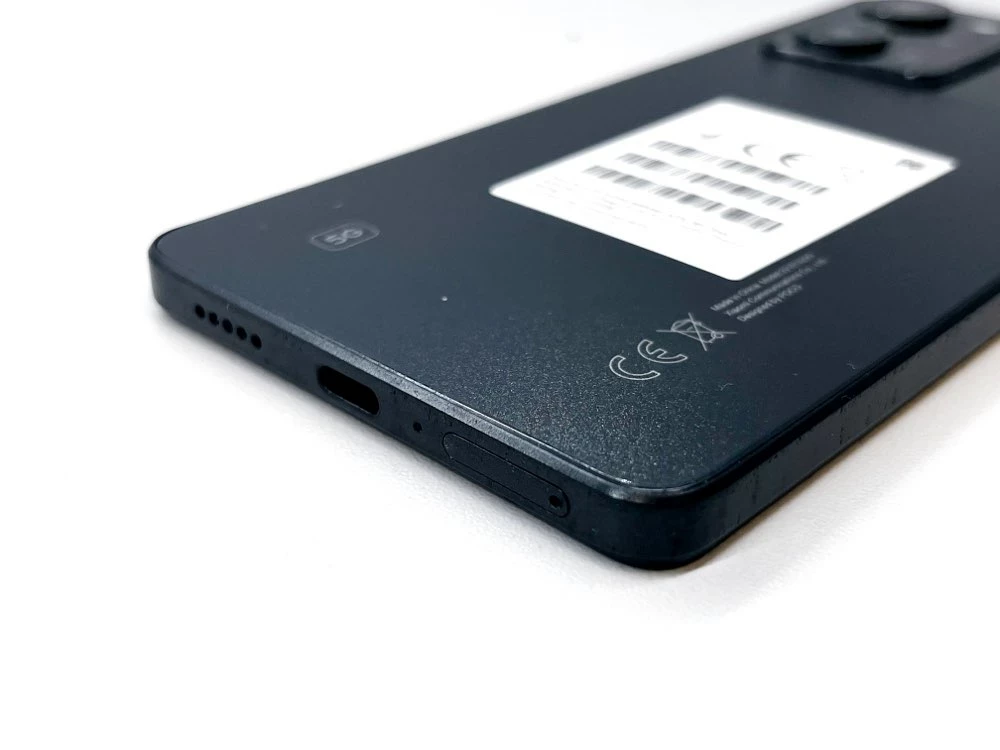 telefon-poco-x5-pro-5g-8-gb-256-gb-5g-czarny-kod-producenta-43971