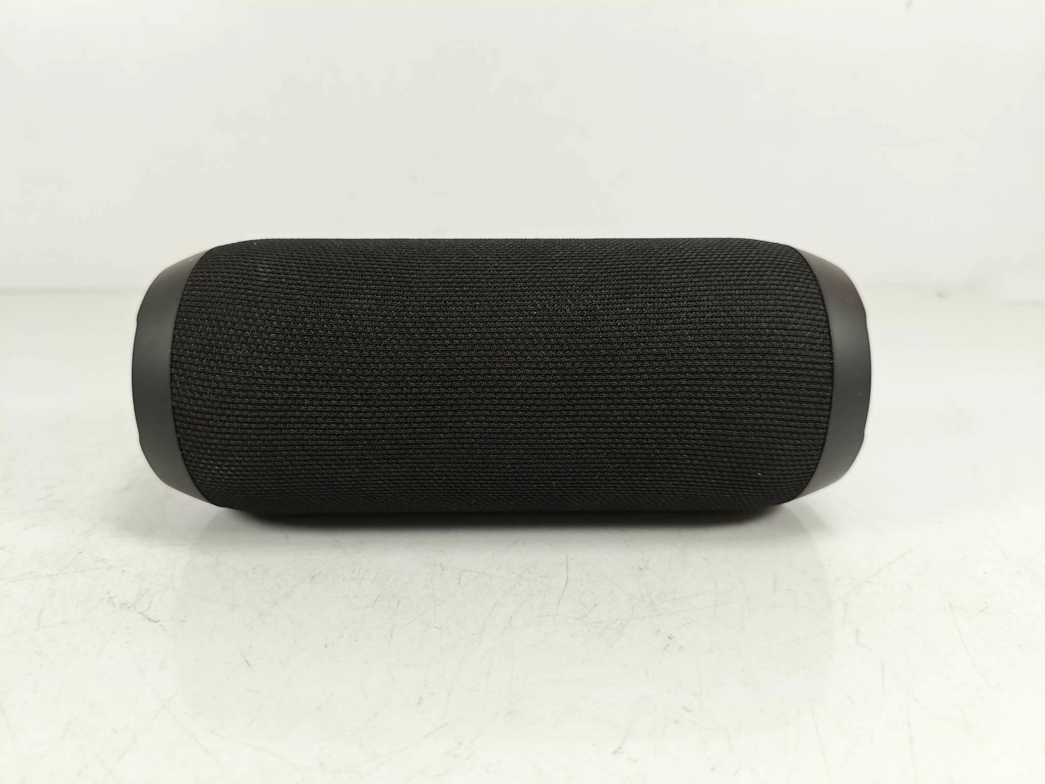 glosnik-bluetooth-defender-enjoy-s700-10w-mp3fmsdusb-czarny-stan-11323-2